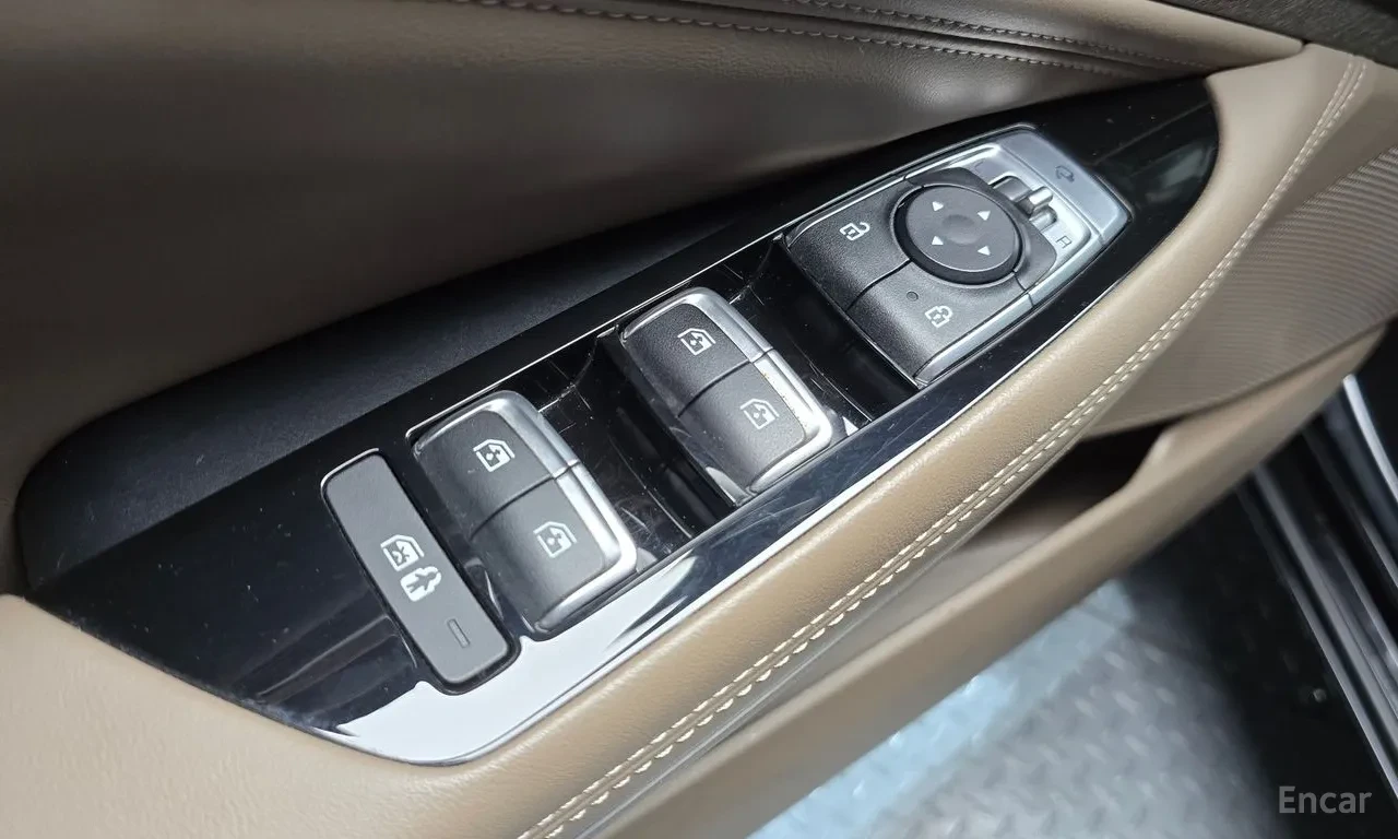 Kia K8 Full extras* Цена до България, снимка 10 - Автомобили и джипове - 55641906