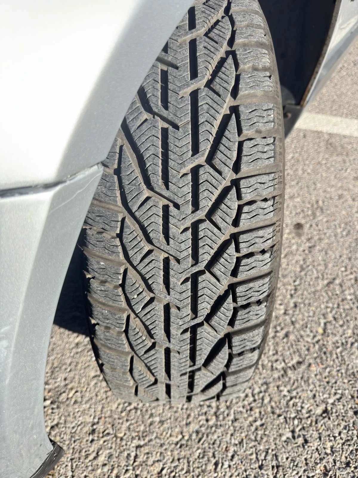VW Passat, снимка 5 - Автомобили и джипове - 55644136