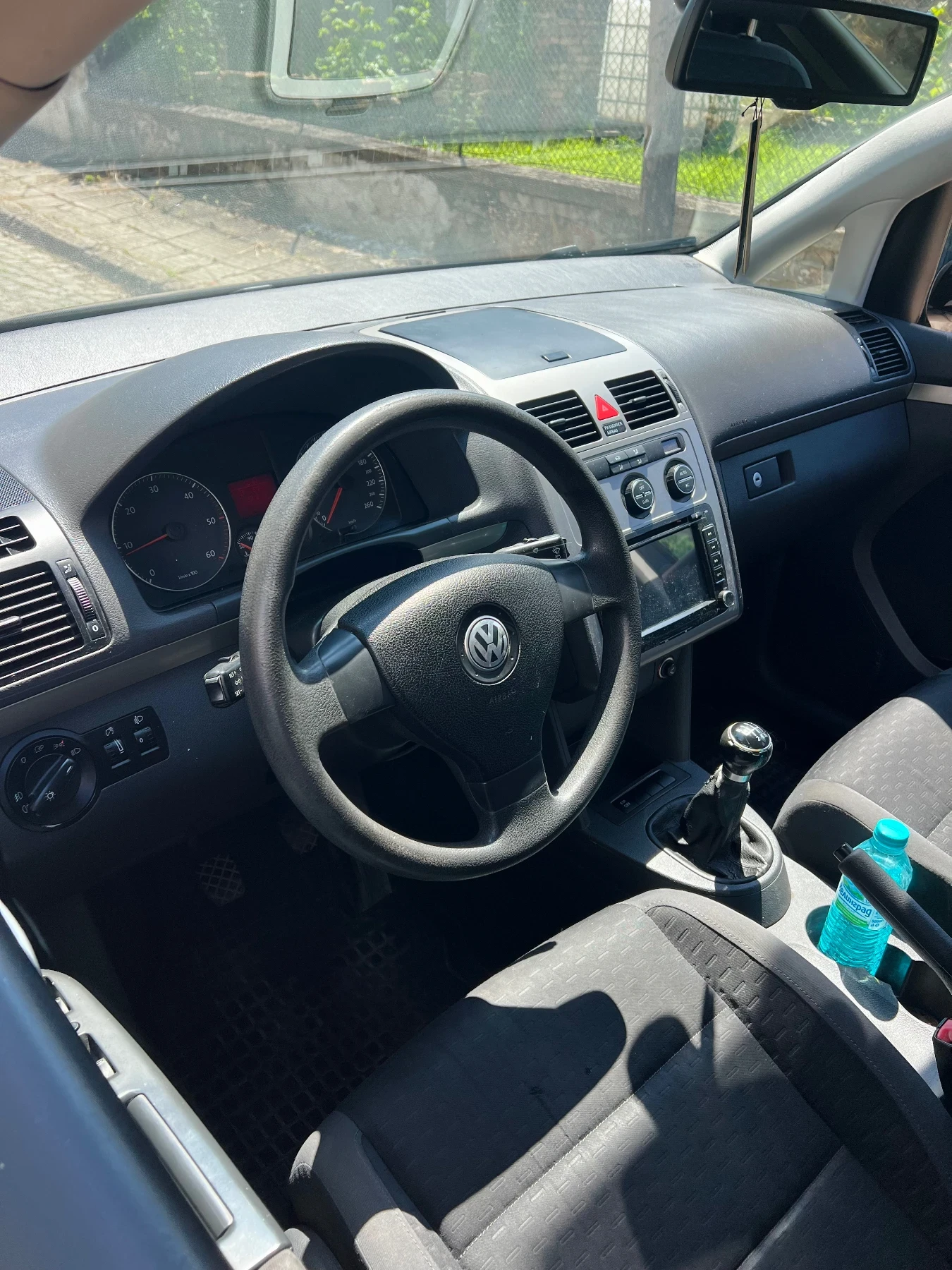 VW Touran 2.0tdi, снимка 6 - Автомобили и джипове - 55676559