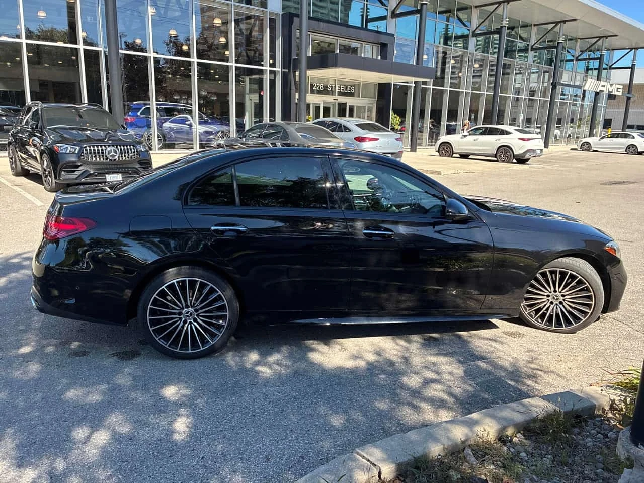 Mercedes-Benz C 300 4MATIC | ГЛАВНО ПРЕДСТАВИТЕЛСТВО НА MERCEDES, снимка 4 - Автомобили и джипове - 56231454