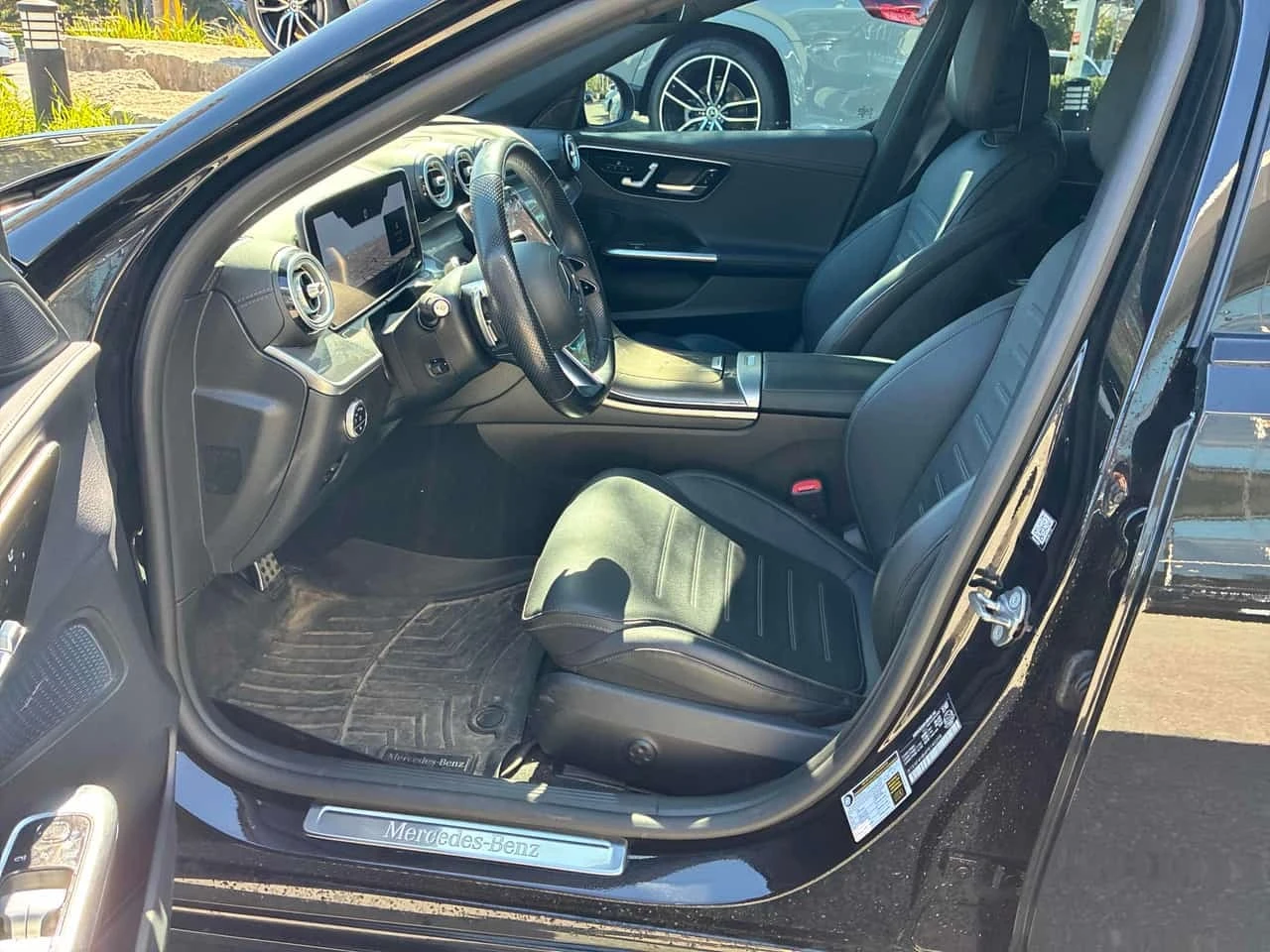 Mercedes-Benz C 300 4MATIC | ГЛАВНО ПРЕДСТАВИТЕЛСТВО НА MERCEDES, снимка 7 - Автомобили и джипове - 56231454