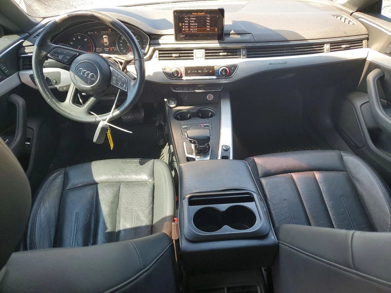 Audi A5 2.0l Premium Plus, снимка 8 - Автомобили и джипове - 56349736