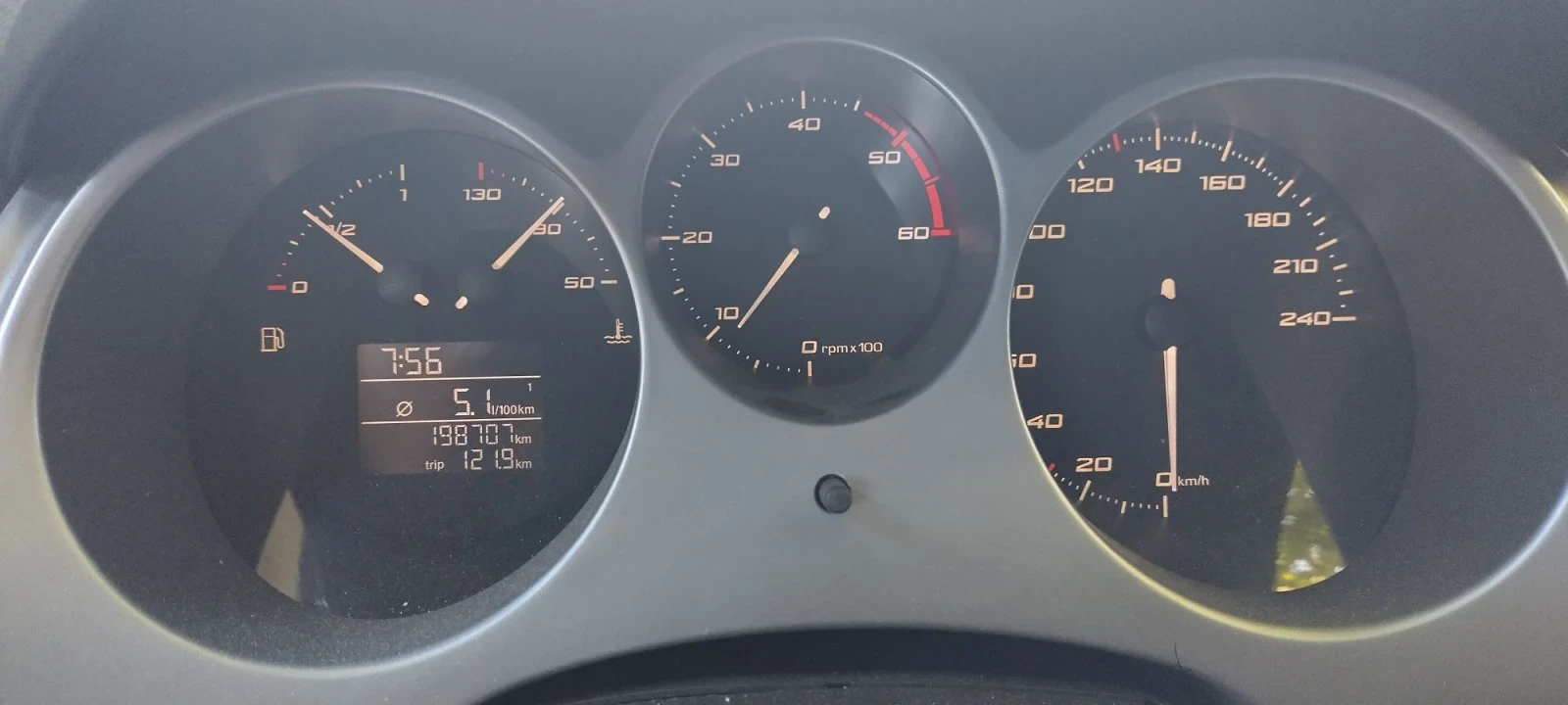 Seat Altea 1, 9 TDI BLS, снимка 13 - Автомобили и джипове - 56410734
