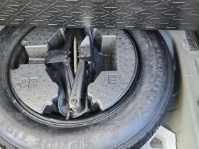 Toyota Rav4 XLE /CARFAX /Кожа/Подгрев/4х4/Панорама, снимка 13