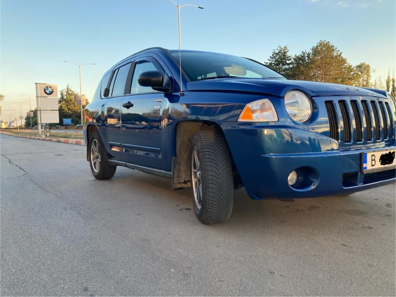 Jeep Compass, снимка 2 - Автомобили и джипове - 51782234