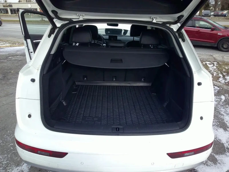 Audi Q5 KOMFORT* QUATTTRO* ПОДГРЕВ* КАМЕРА* KEYLESS, снимка 9 - Автомобили и джипове - 53149993