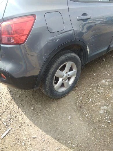 Nissan Qashqai  1.5dci и2.0dci, снимка 15 - Автомобили и джипове - 42072377