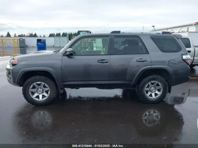 Toyota 4runner, снимка 13 - Автомобили и джипове - 49008609