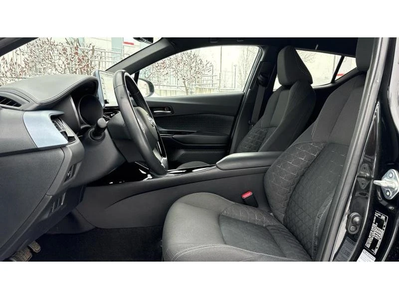 Toyota C-HR 2.0 HSD CLUB BI-TONE, снимка 12 - Автомобили и джипове - 53329191