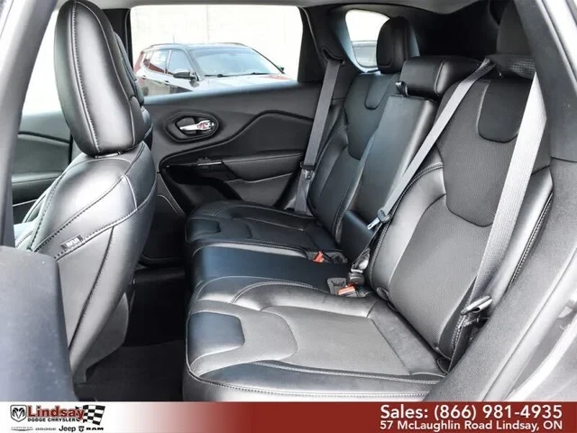 Jeep Cherokee  Altitude 4WD* АвтоКредит* (ЦЕНА ДО БГ) - изображение 10