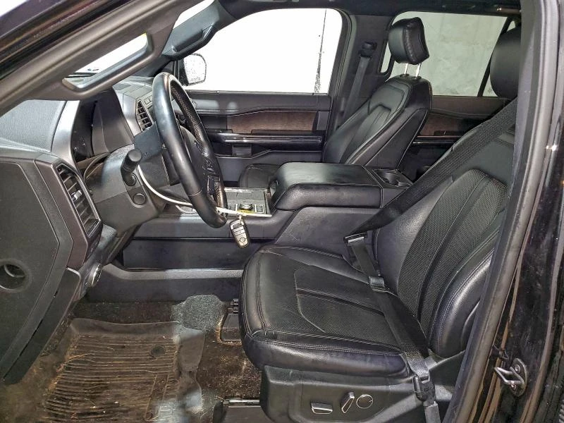 Ford Expedition 3.5L 6 4x4 w/Rear Wheel Drv, снимка 8 - Автомобили и джипове - 53865845