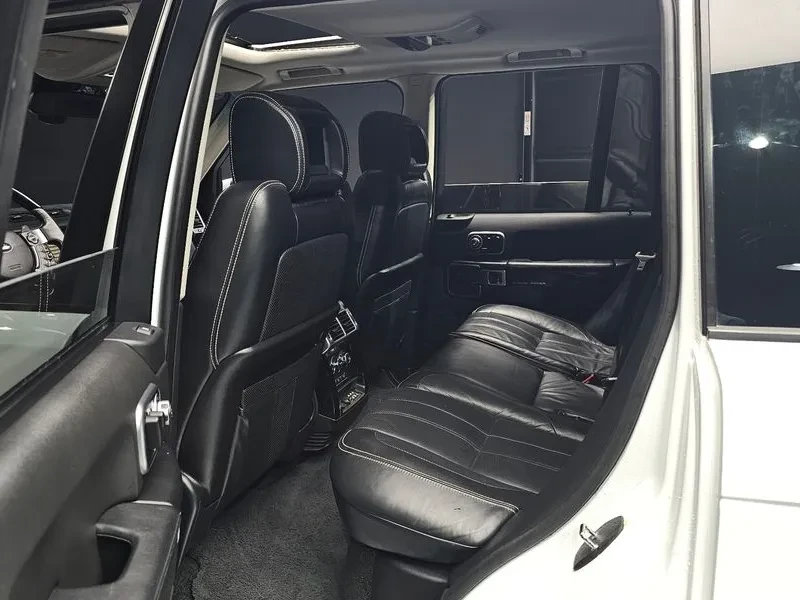 Land Rover Range rover 4.4, снимка 12 - Автомобили и джипове - 54504257