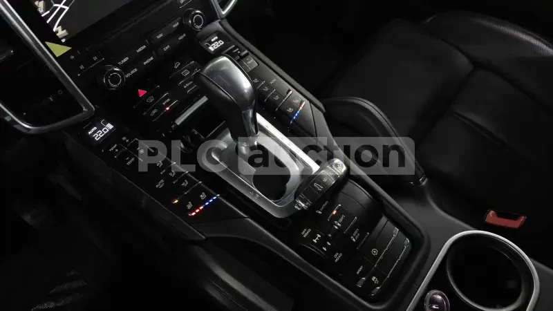 Porsche Cayenne АВТОКРЕДИТ, снимка 9 - Автомобили и джипове - 55806453