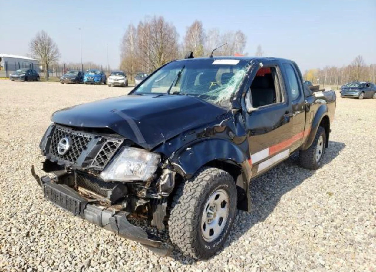 Nissan Navara 2.5D - изображение 3