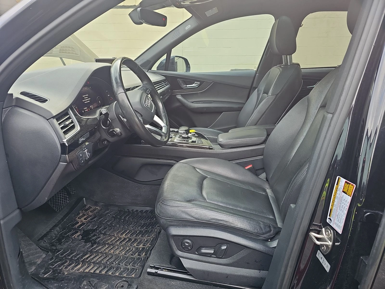 Audi Q7 MATRIX* DISTRONIK* 7МЕСТА* DIGITAL* BOSE* ОБДУХ - изображение 10