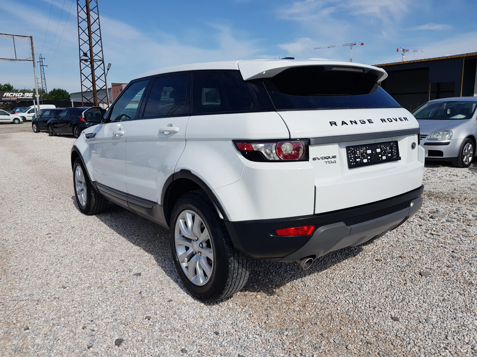Land Rover Range Rover Evoque 2.2 TD4 - 150 к.с. ЛИЗИНГ - изображение 7