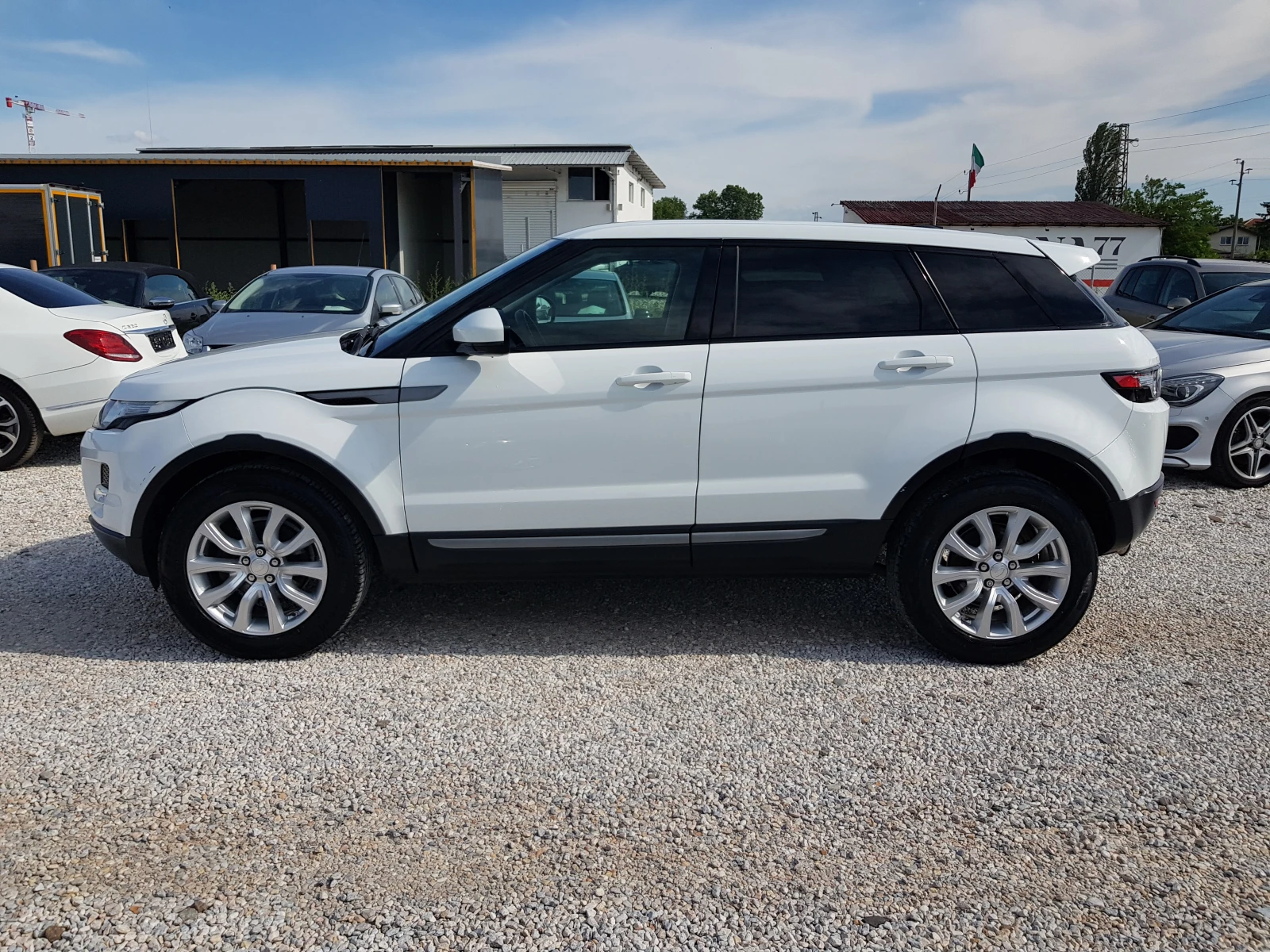 Land Rover Range Rover Evoque 2.2 TD4 - 150 к.с. ЛИЗИНГ - изображение 8