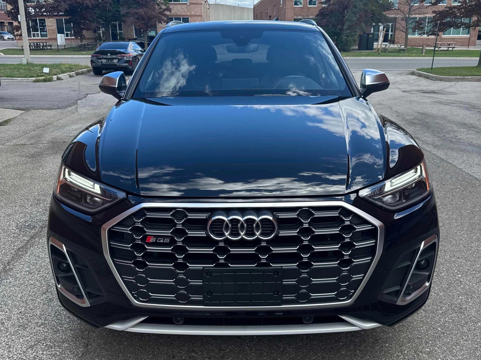 Audi SQ5 SPORTBACK * PROGRESSIV* * CARFAX * * АВТО КРЕДИТ * - изображение 2