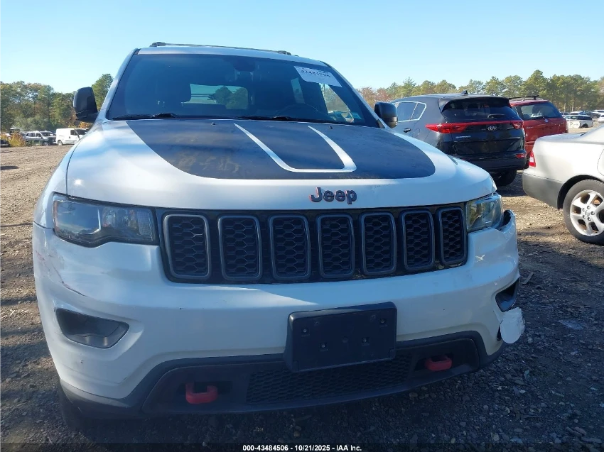 Jeep Grand cherokee TRAILHAWK / 4X4 / ОБДУХВАНЕ / ПОДГРЕВИ / - изображение 2