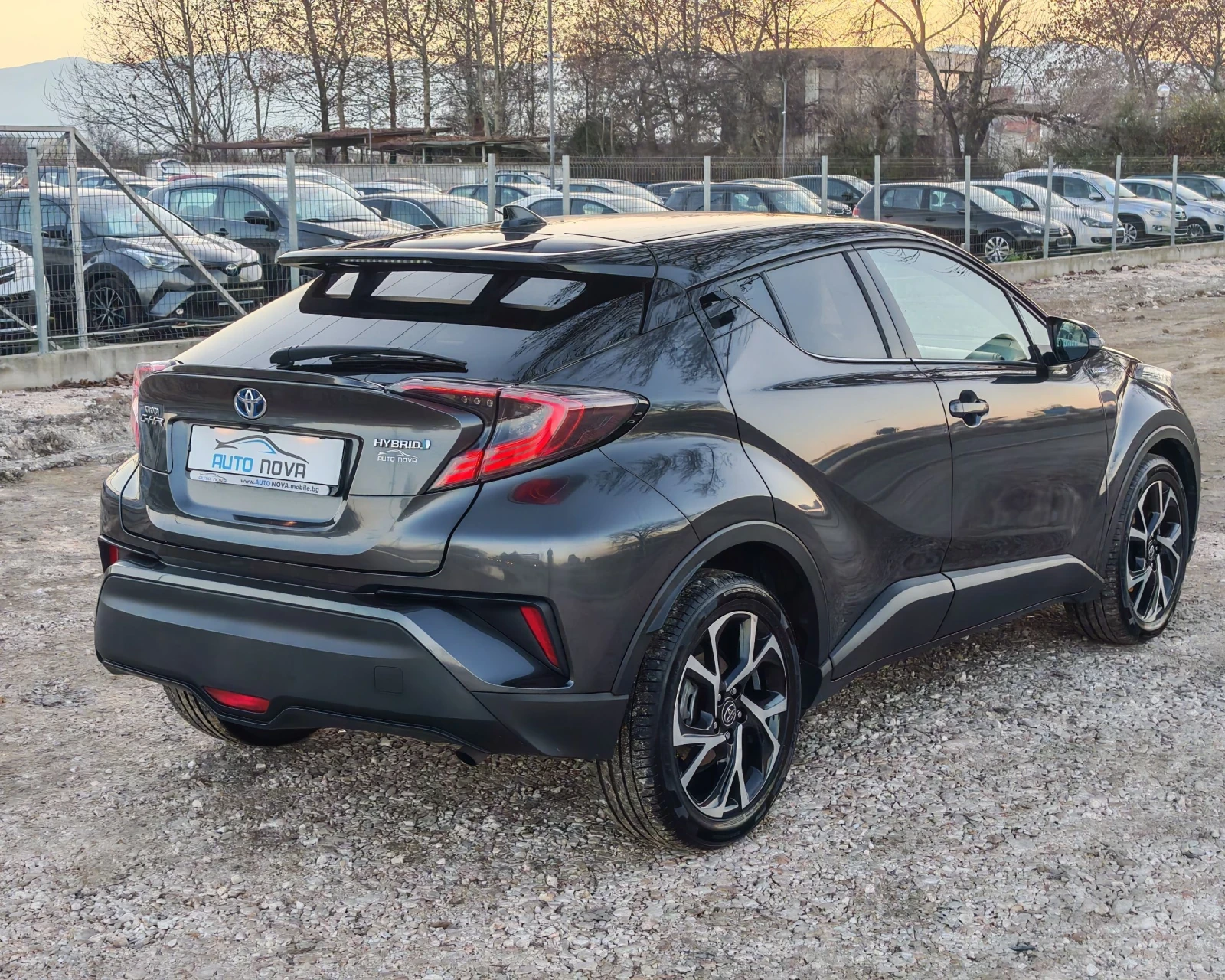 Toyota C-HR 1.8 122 К.С. ХИБРИД! STYLE! 115 000 КМ!  - изображение 5