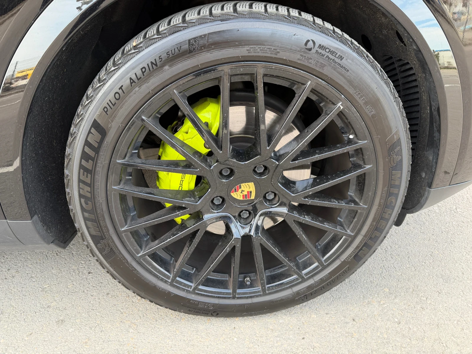 Porsche Cayenne E-HYBRID* ШВЕЙЦАРИЯ* БАРТЕР, снимка 9 - Автомобили и джипове - 52812940