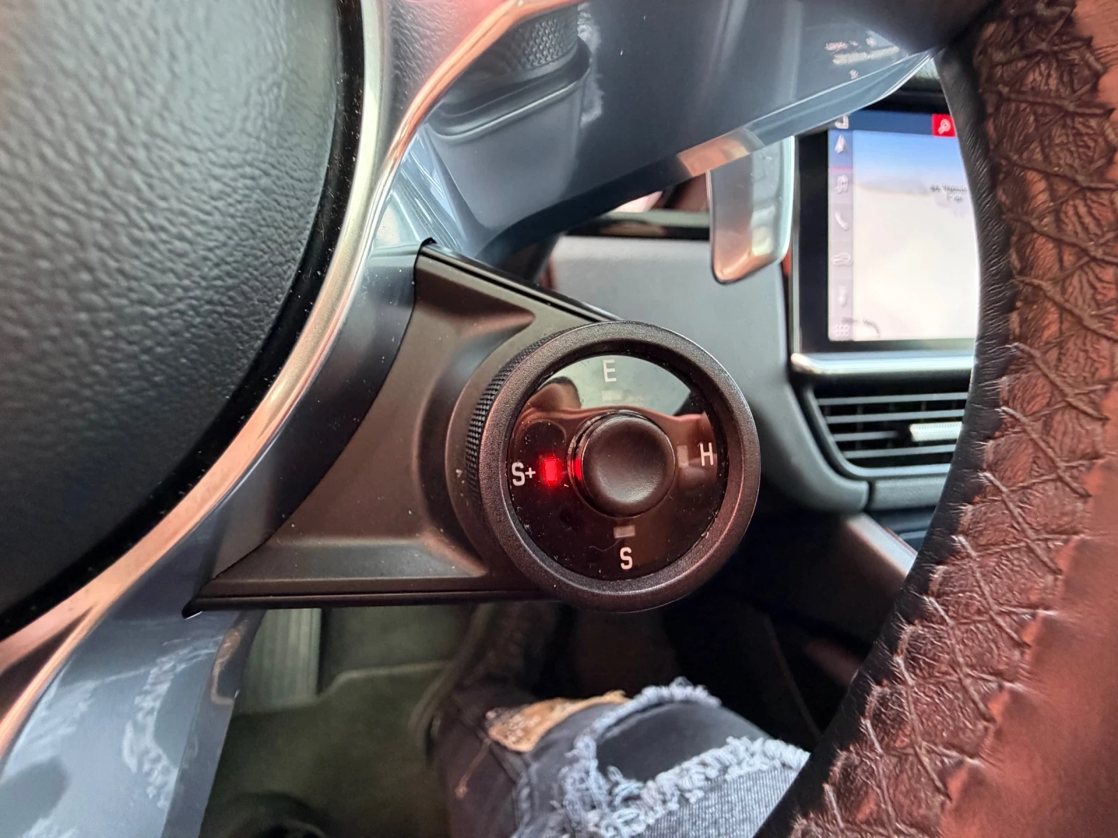 Porsche Cayenne E-HYBRID* ШВЕЙЦАРИЯ* БАРТЕР, снимка 15 - Автомобили и джипове - 52812940