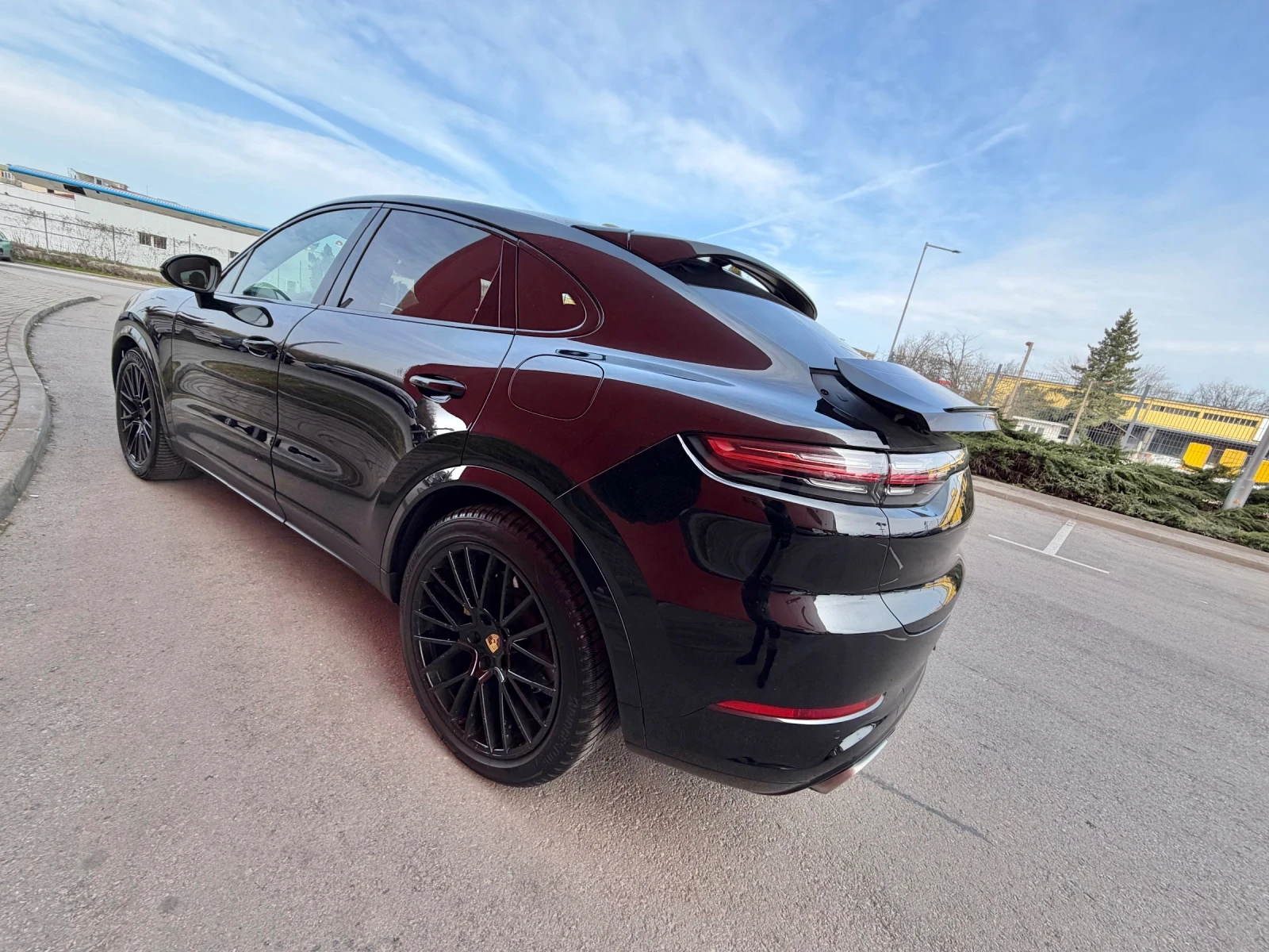 Porsche Cayenne E-HYBRID* ШВЕЙЦАРИЯ* БАРТЕР, снимка 5 - Автомобили и джипове - 52812940