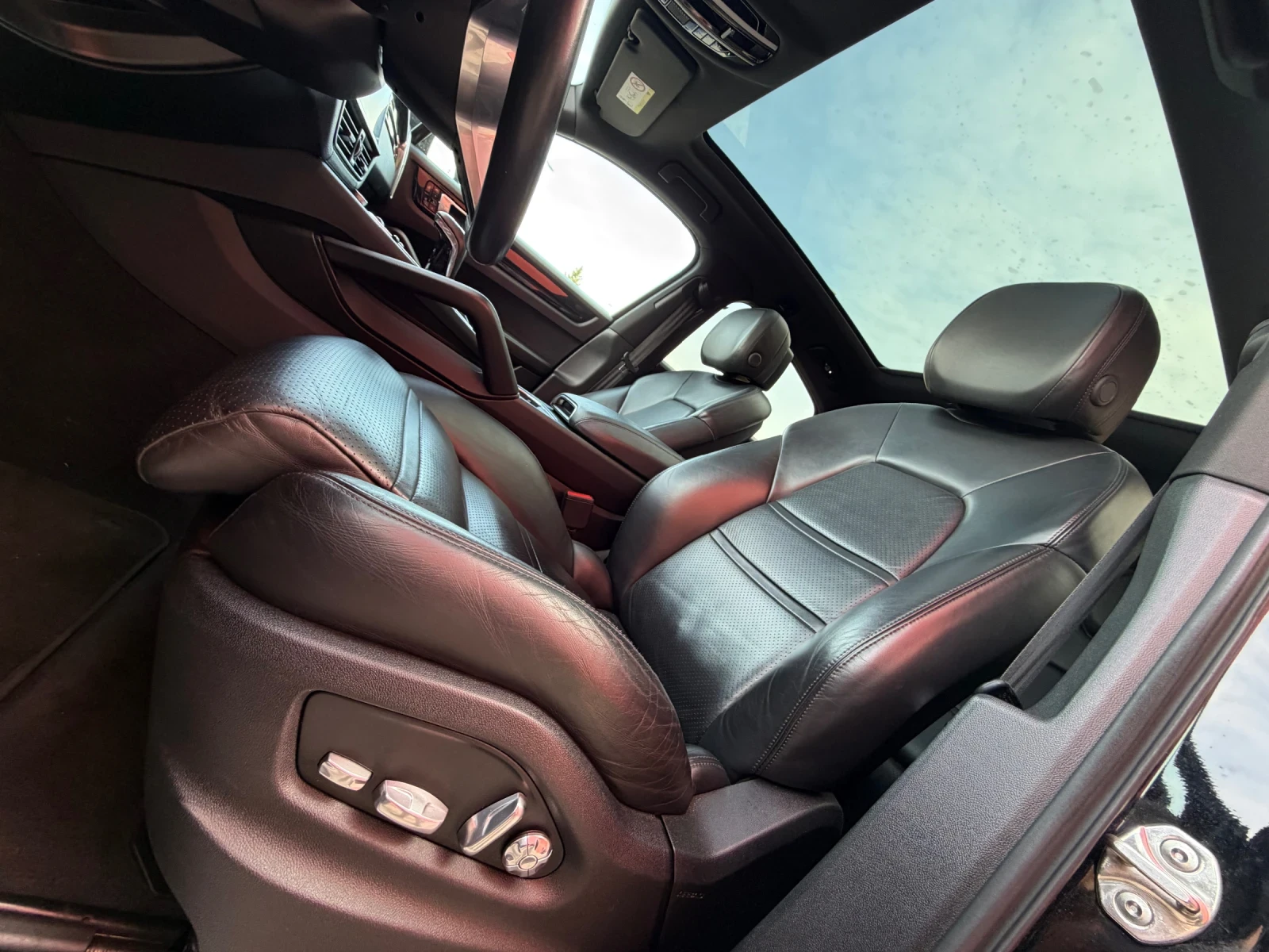 Porsche Cayenne E-HYBRID* ШВЕЙЦАРИЯ* БАРТЕР, снимка 12 - Автомобили и джипове - 52812940