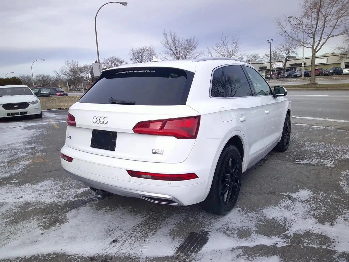 Audi Q5 KOMFORT* QUATTTRO* ПОДГРЕВ* КАМЕРА* KEYLESS - изображение 5