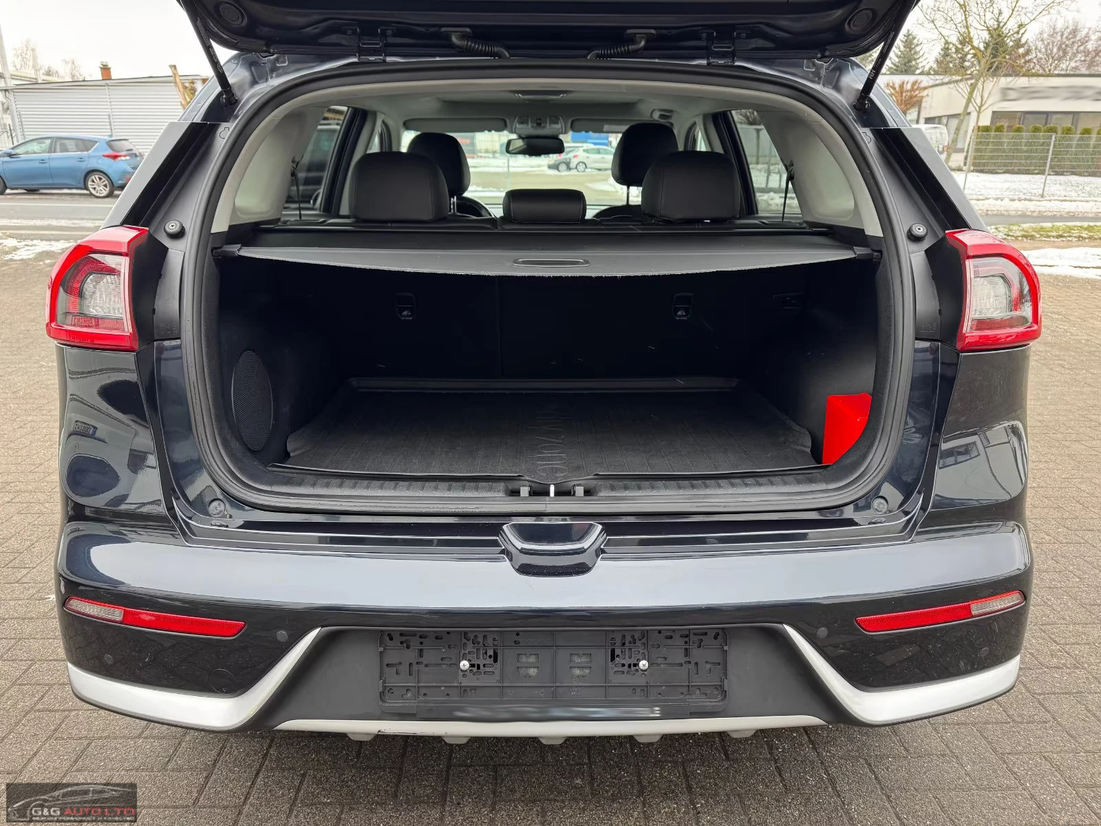 Kia Niro 1.6HEV/141HP/SPIRIT/CAM/JBL/NAVI/ACC/LED/835g - изображение 9