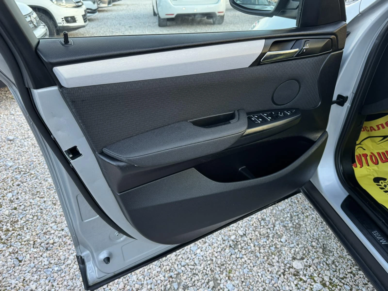 BMW X3 2.0d Xdrive, снимка 11 - Автомобили и джипове - 53771657