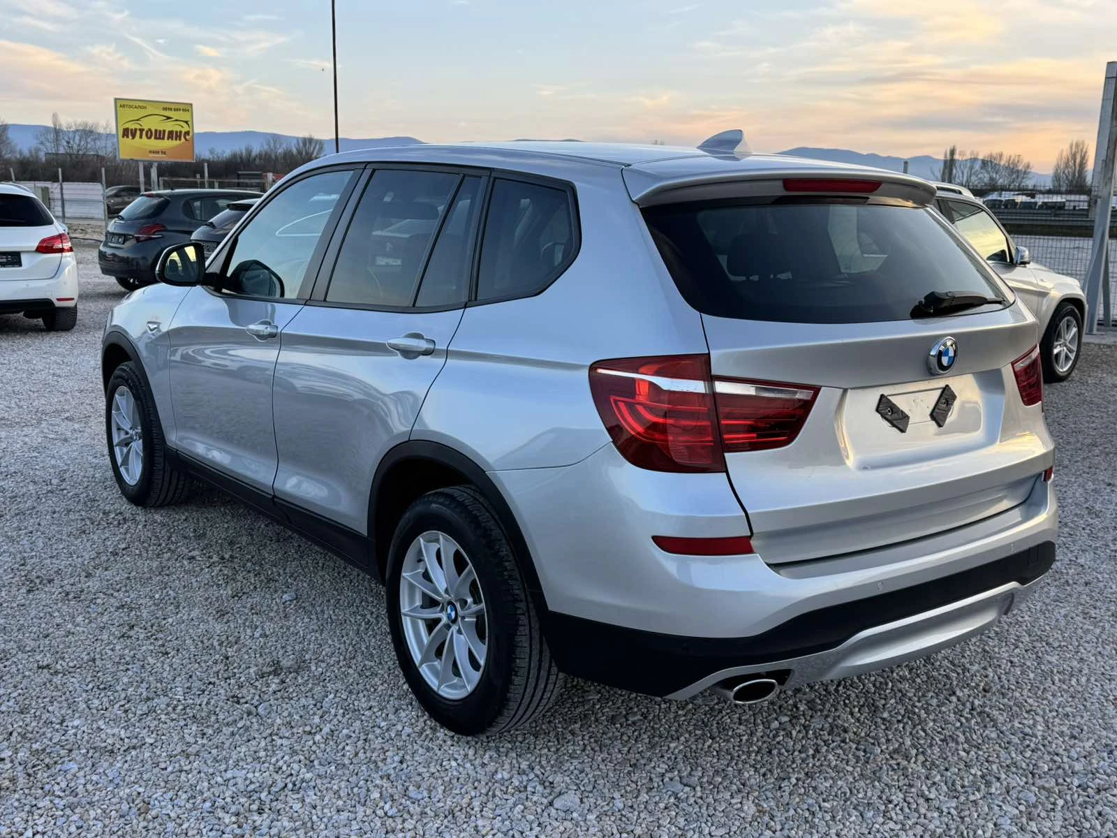 BMW X3 2.0d Xdrive - изображение 6