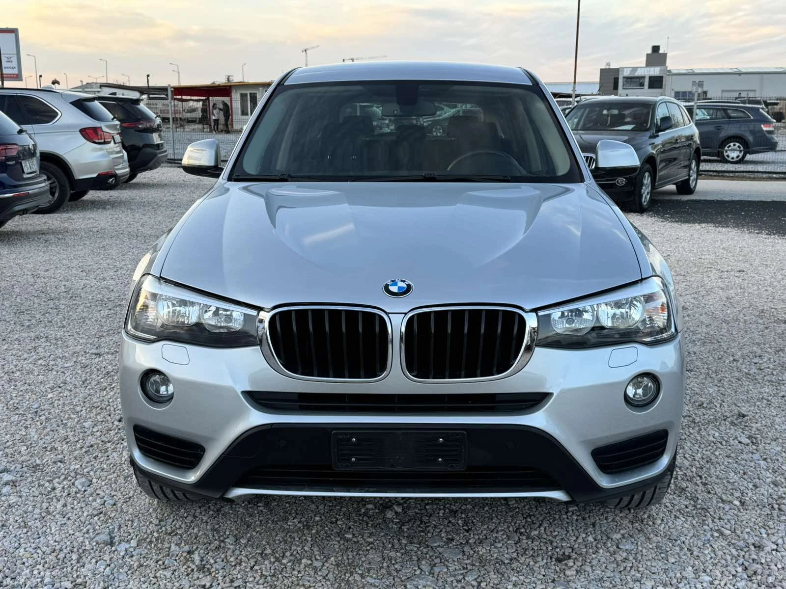 BMW X3 2.0d Xdrive - изображение 2