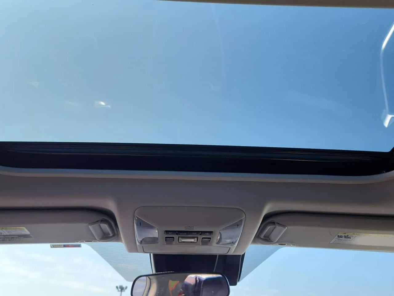 Toyota Rav4 XLE /CARFAX /Кожа/Подгрев/4х4/Панорама, снимка 10 - Автомобили и джипове - 53894027