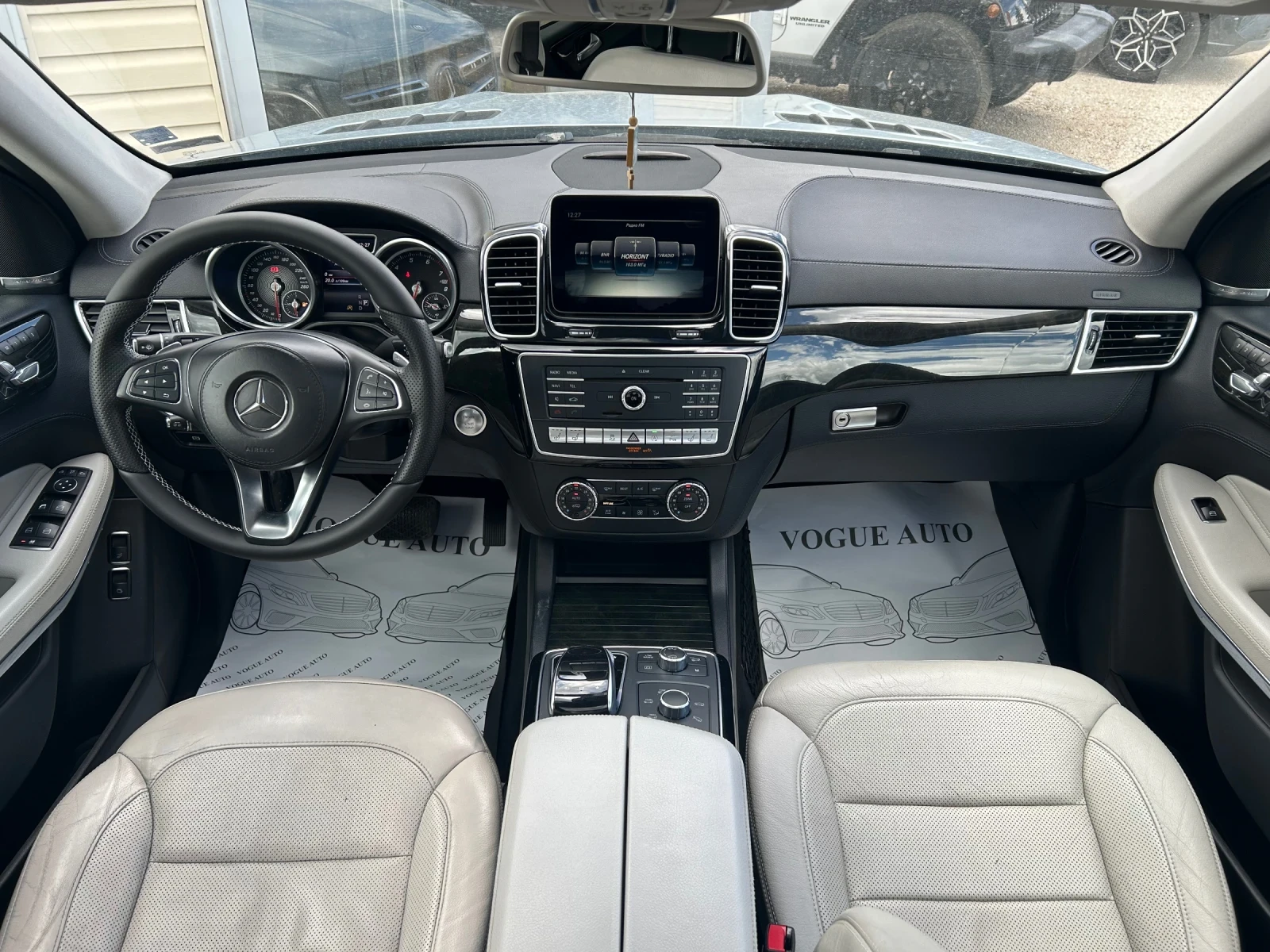 Mercedes-Benz GLS 500 AMG* PANO* 360* TV* MEMORY* H/K* , снимка 5 - Автомобили и джипове - 54519724
