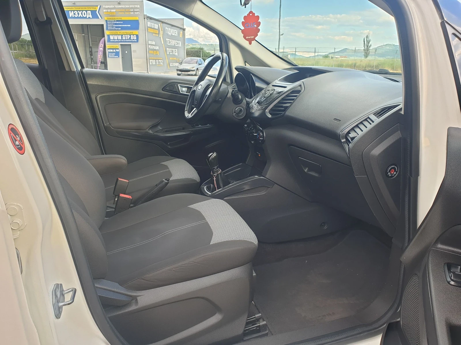 Ford EcoSport 1.0, снимка 9 - Автомобили и джипове - 54576384