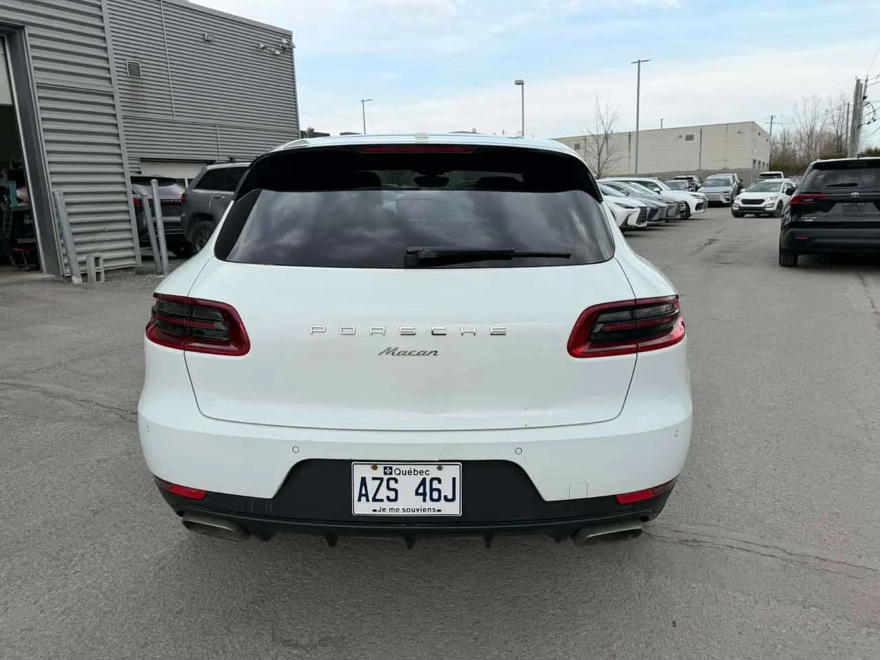 Porsche Macan * AWD * CARFAX * ЦЕНА ДО БГ, снимка 4 - Автомобили и джипове - 54763071