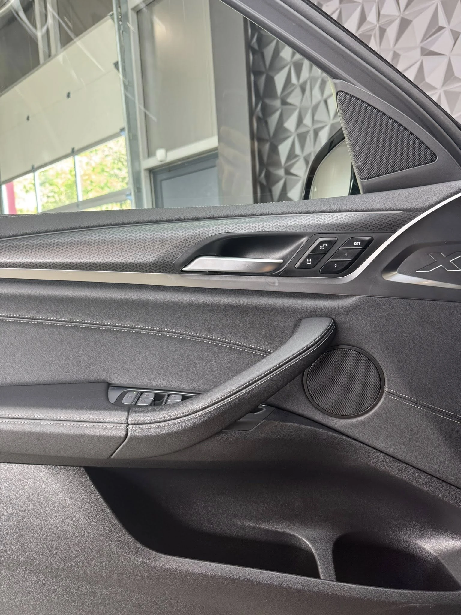 BMW X4 M40D, снимка 10 - Автомобили и джипове - 55445206