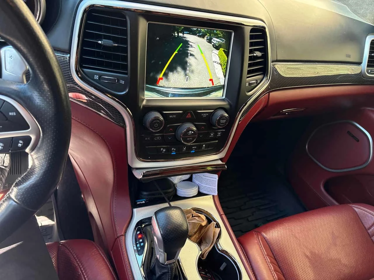 Jeep Grand cherokee * Trackhawk * CARFAX * БЕЗ ПЪРВОНАЧАЛНА ВНОСКА, снимка 9 - Автомобили и джипове - 55484345