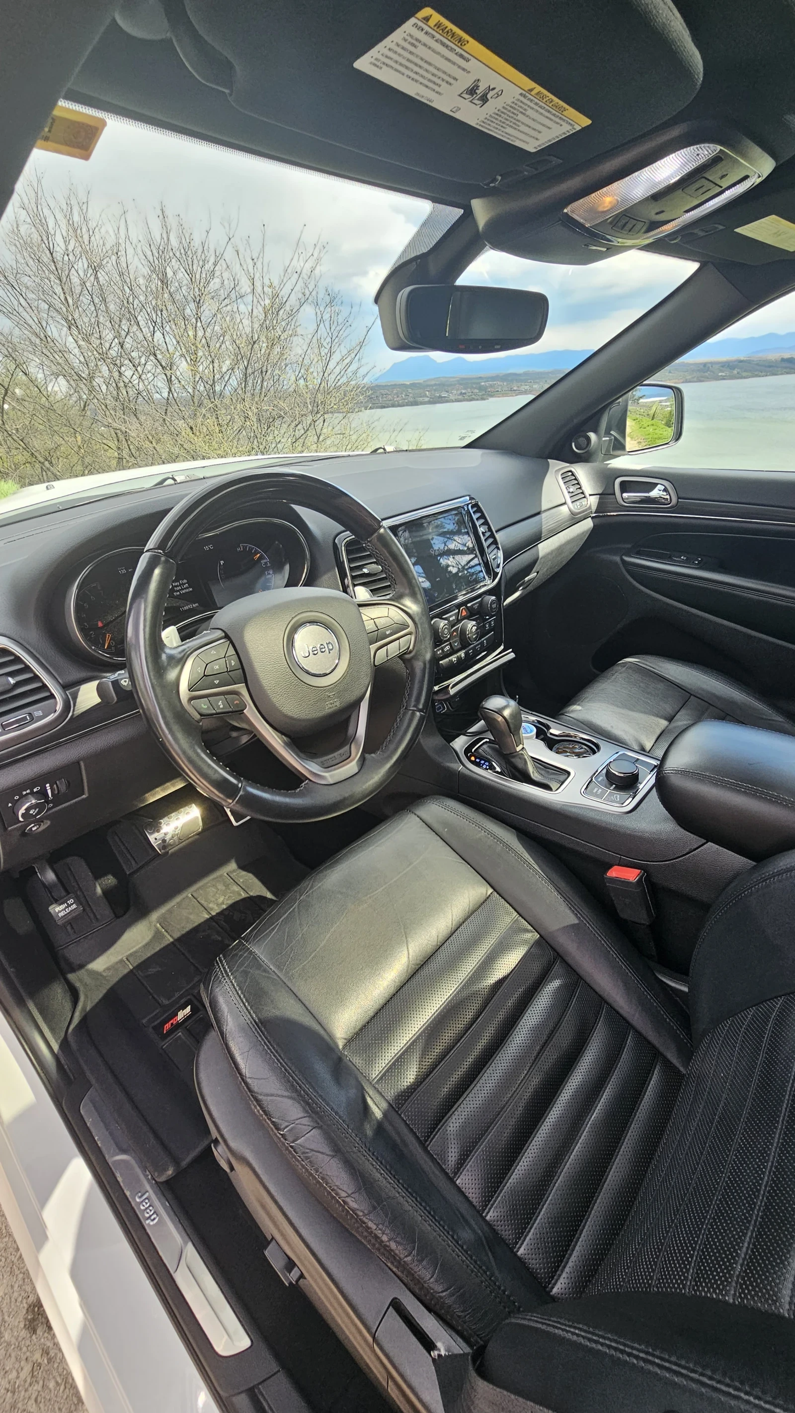 Jeep Grand cherokee 3.6, снимка 8 - Автомобили и джипове - 55586189