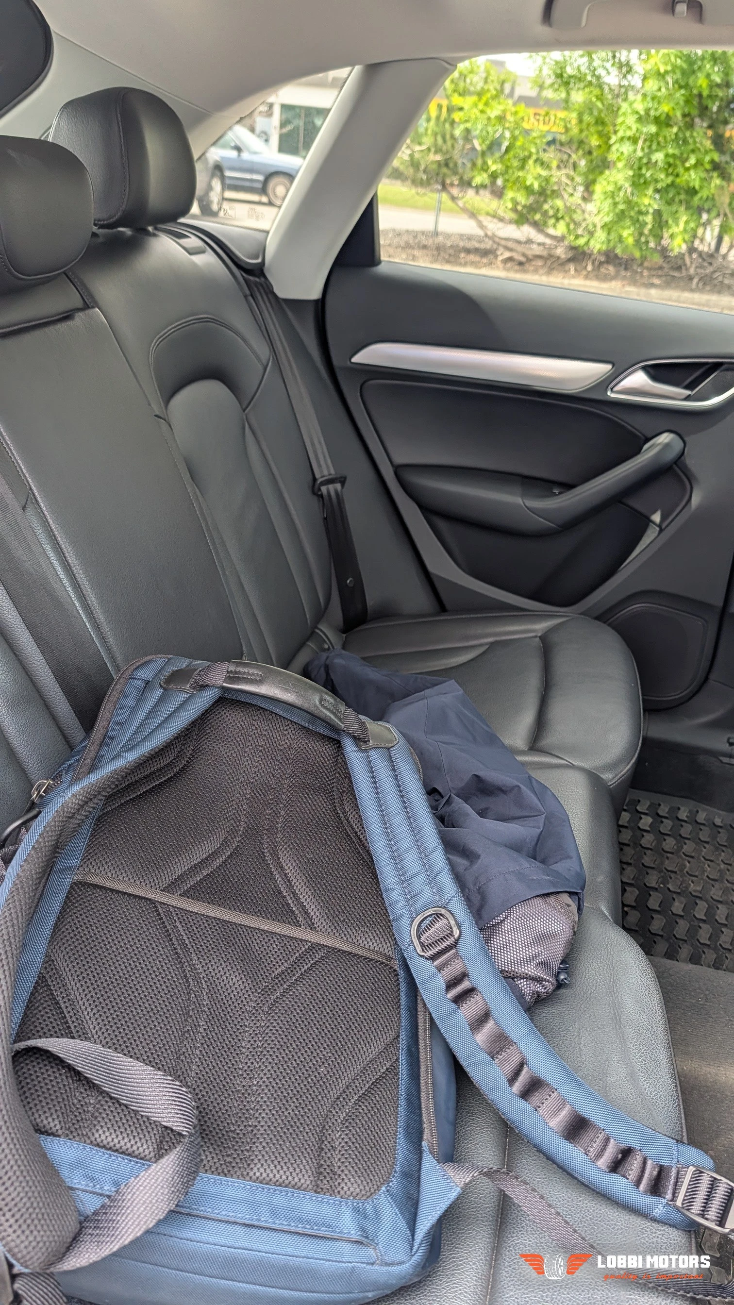 Audi Q3, снимка 7 - Автомобили и джипове - 55955911
