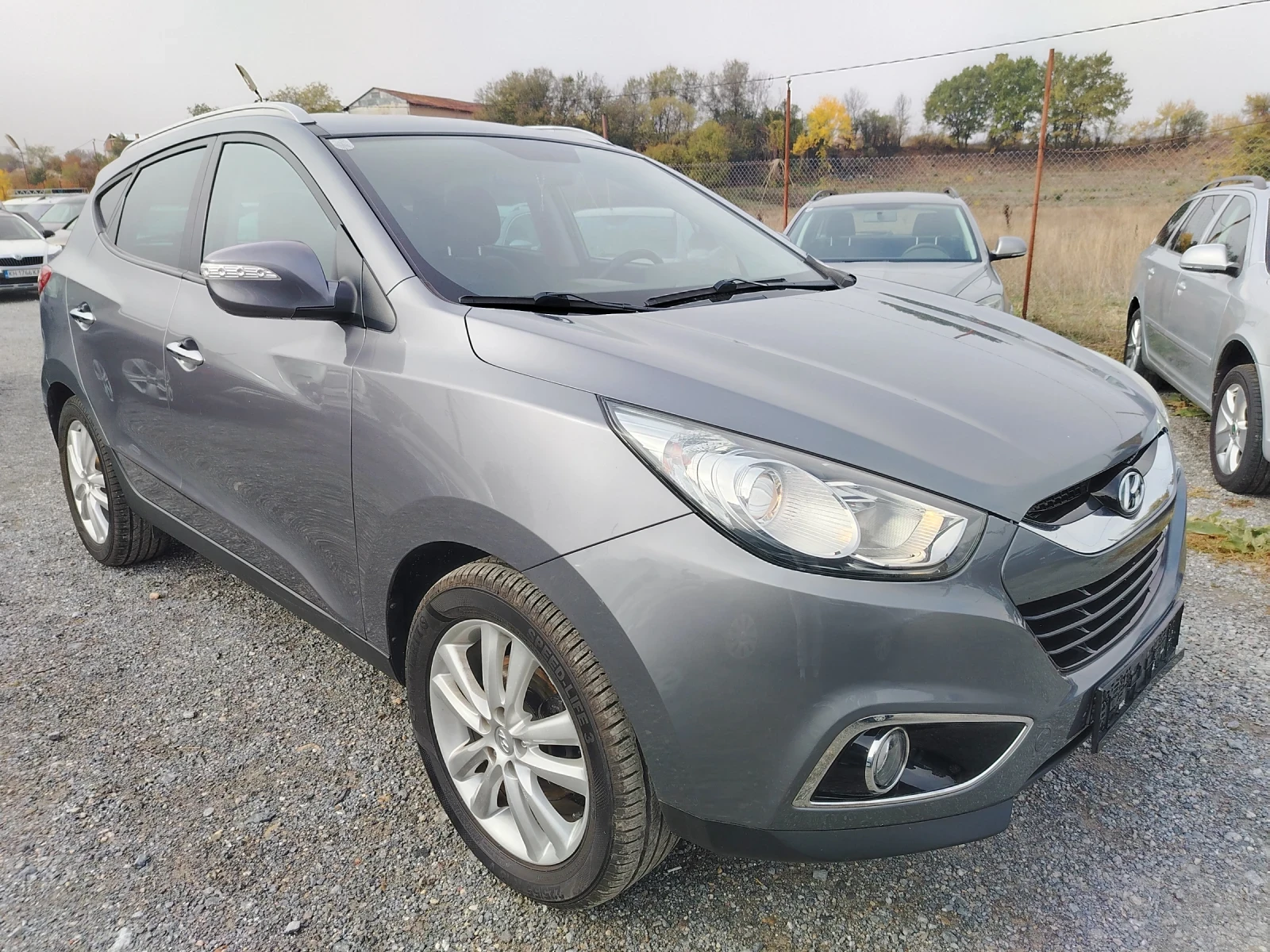 Hyundai IX35 2.0 CRDI 120000KM, снимка 4 - Автомобили и джипове - 56681750