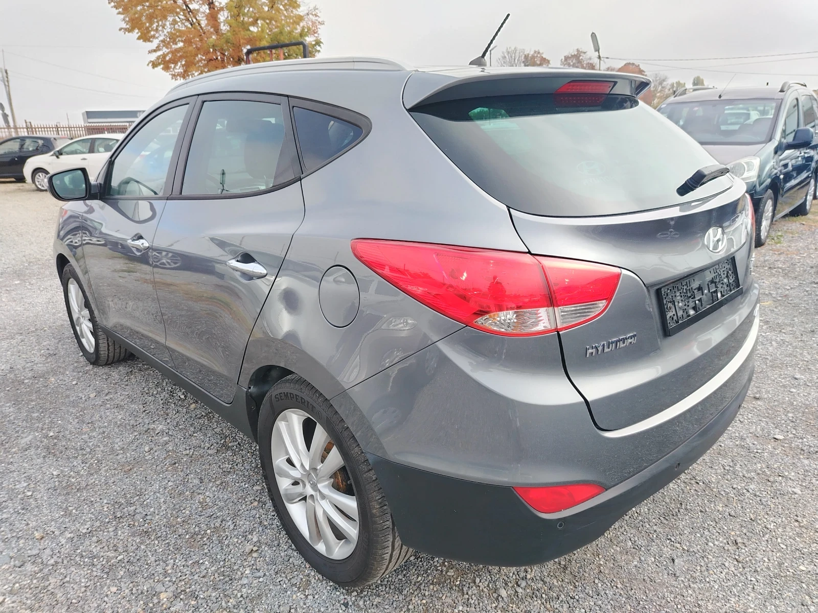 Hyundai IX35 2.0 CRDI 120000KM, снимка 5 - Автомобили и джипове - 56681750