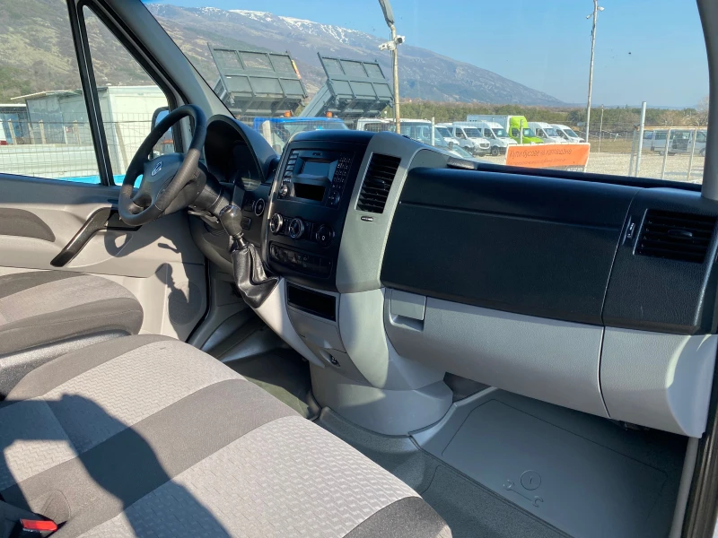 VW Crafter -2.0TDI-2015г./КЛИМАТРОНИК/АВТОПИЛОТ/МЪРТВА ТОЧКА, снимка 8 - Бусове и автобуси - 49036722