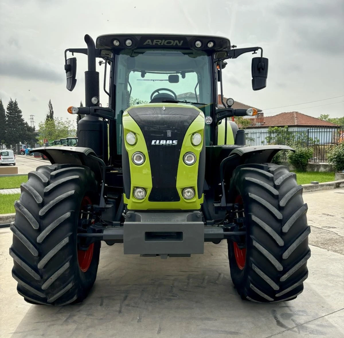 Трактор Claas ARION 660 - изображение 2