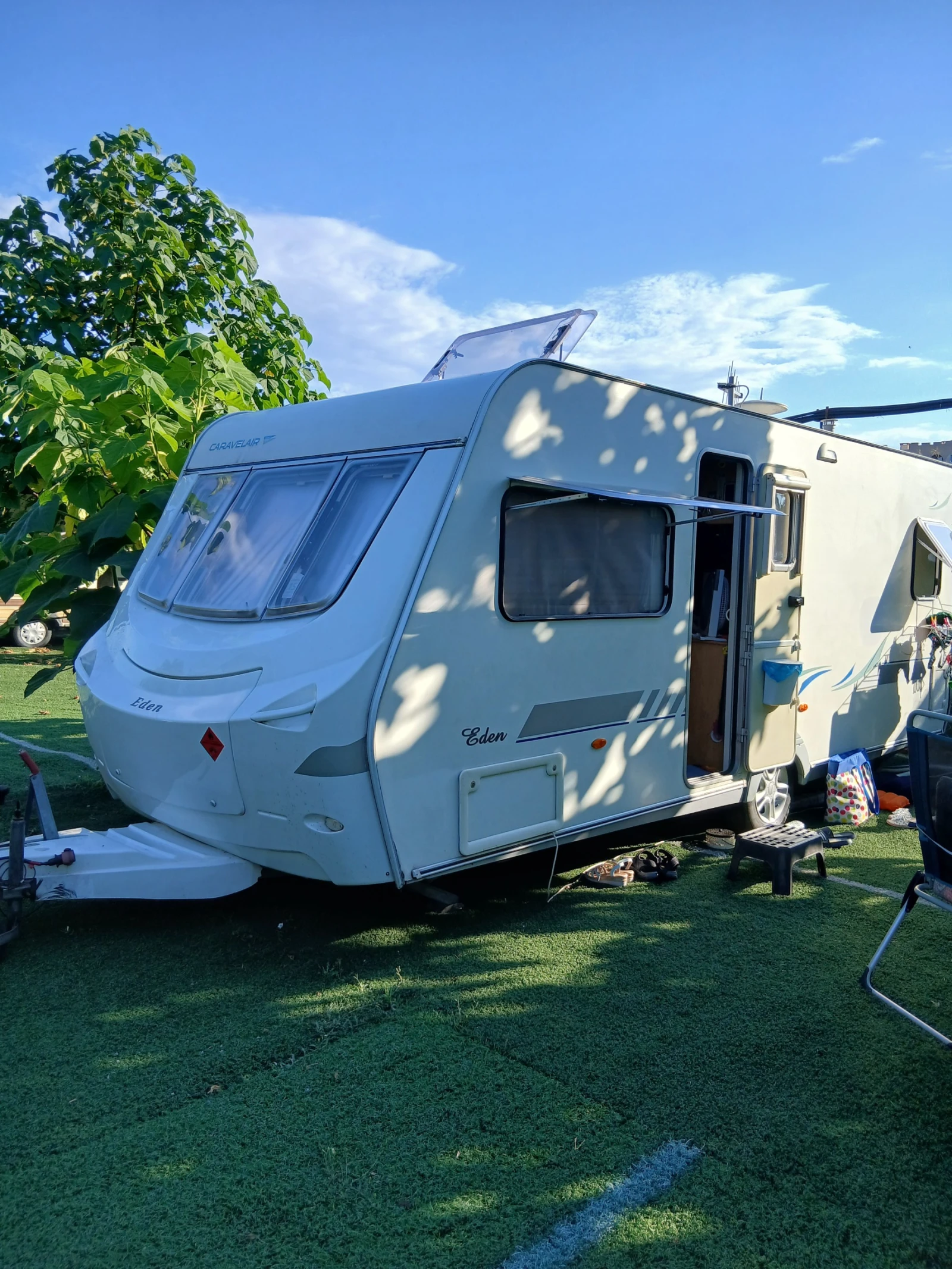 Каравана Caravelair Eden, снимка 15 - Каравани и кемпери - 53938966