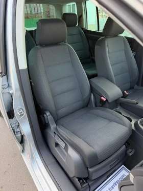 VW Touran 1.9TDi 105к.с * Навигация* * Климатик* , снимка 13