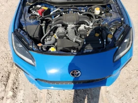 Toyota GR86 2.4L 4 * 228HP * Premium, снимка 11