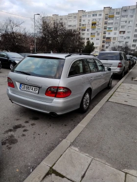 Mercedes-Benz E 200, снимка 3