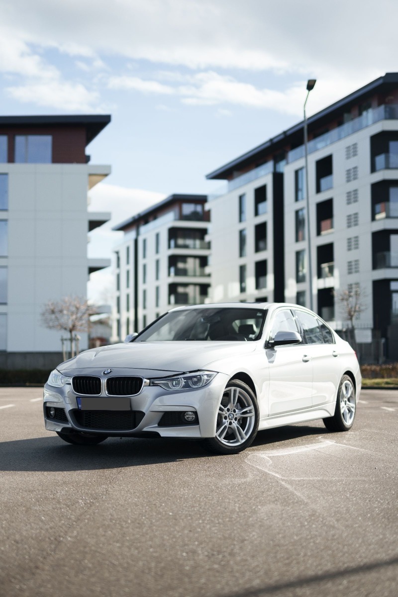 BMW 340 iX ///M- Performance 2018 ръчни скорости , снимка 2 - Автомобили и джипове - 45688718